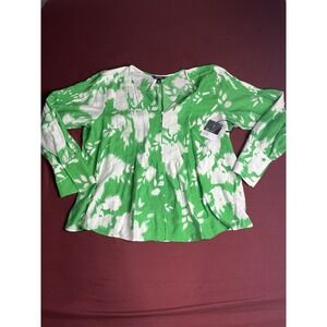 Simply Vera Wang  green &white floral pattern. Women Sz(2XL) Long Sleeve Blouse